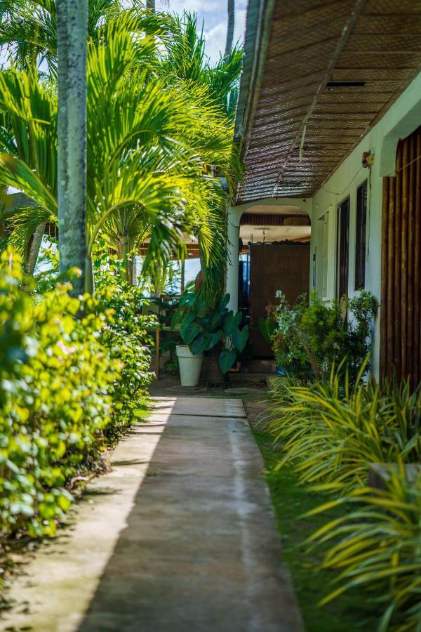 Charisma Beach Resort Siquijor Exterior foto